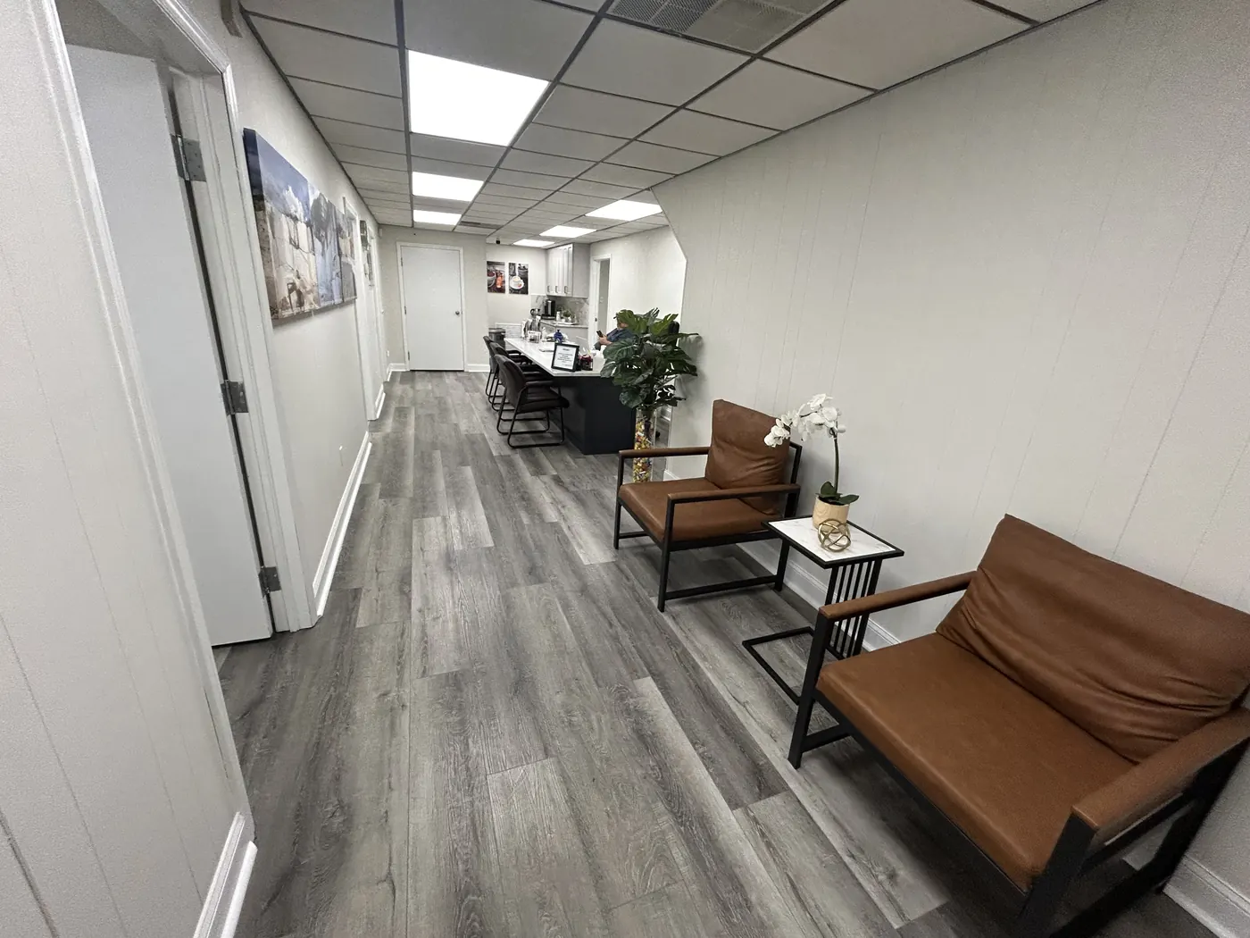 Cornerstone showroom and slab yard, photo 9