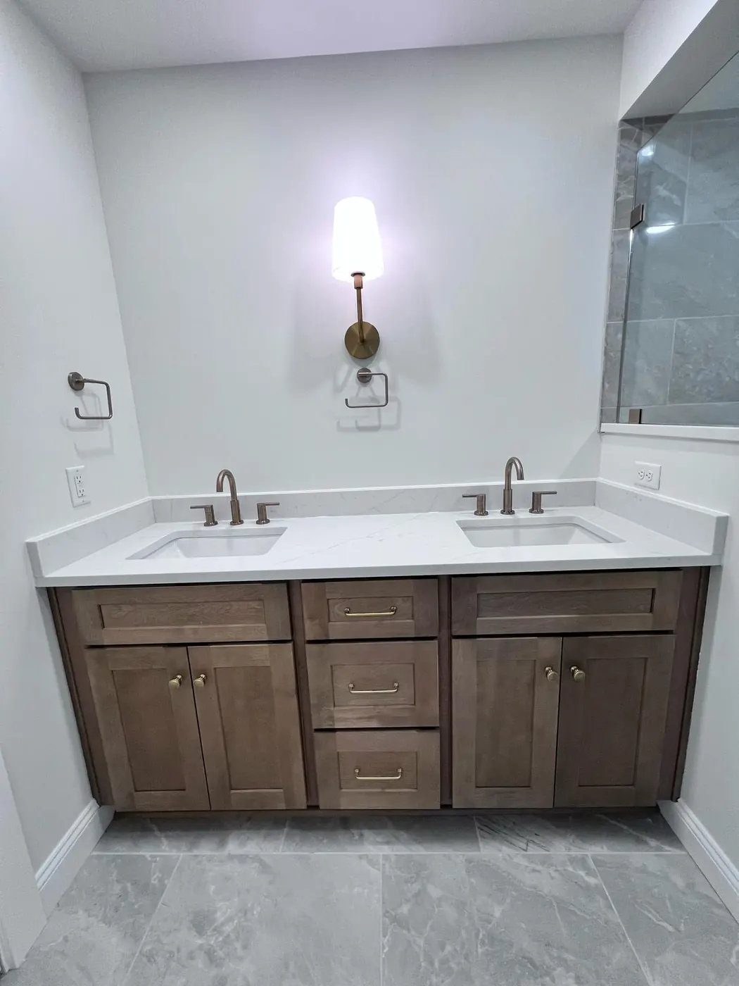 Bathroom vanity project, photo 22