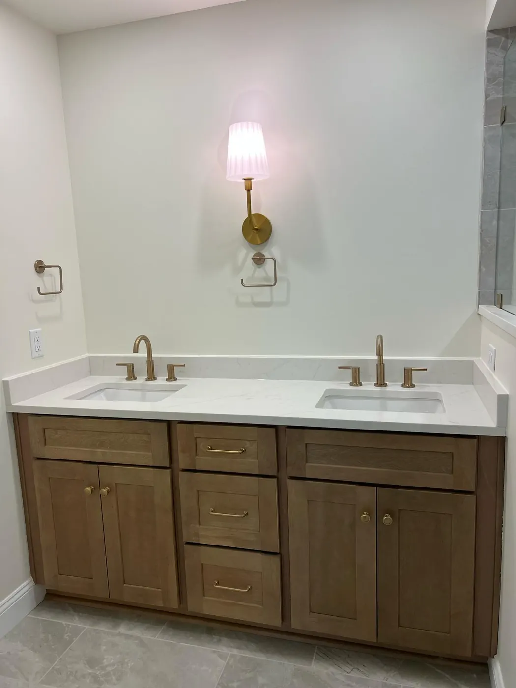 Bathroom vanity project, photo 23