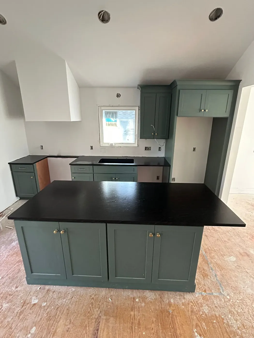 Kitchen countertop project, photo 176