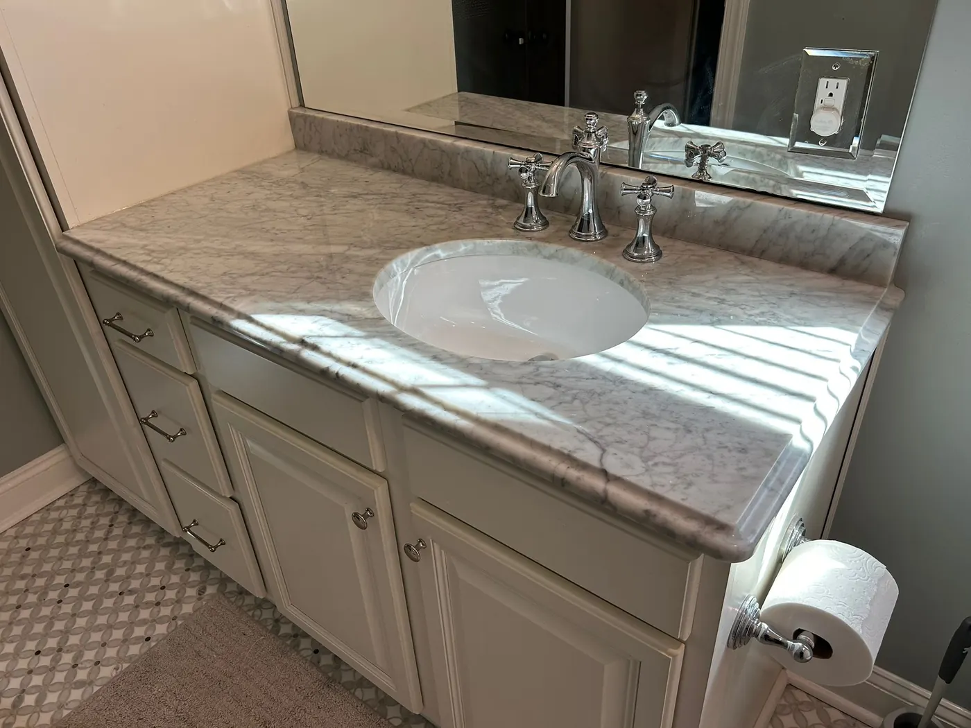 Bathroom vanity project, photo 34