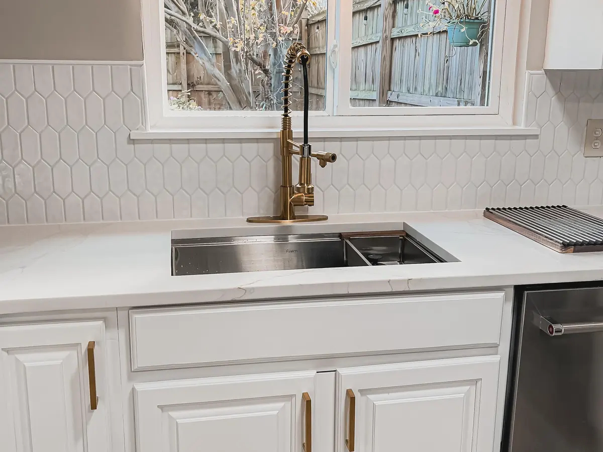 Kitchen with new quartz countertops